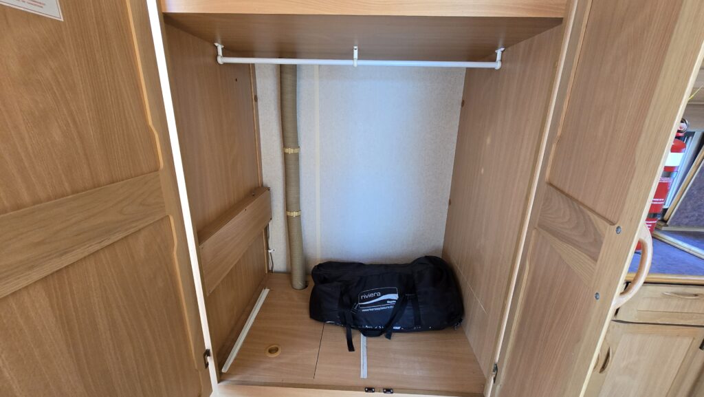 2000 Brooklyn 400/2 $4k OFF MUST Go! Need the Space!