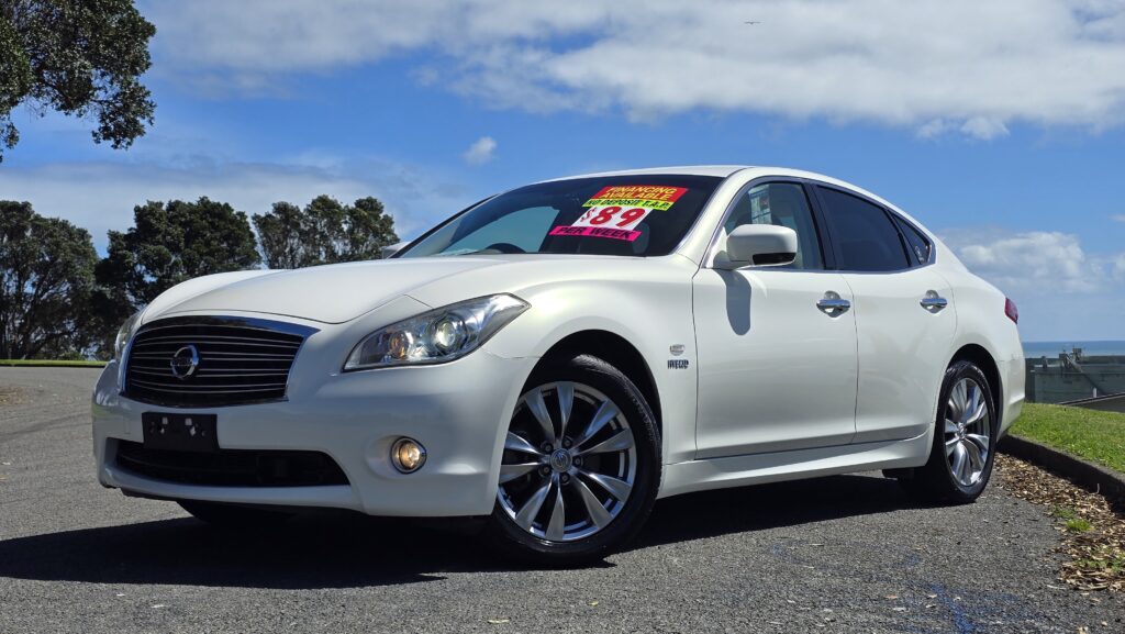 2012 Nissan Fuga 350Gt Hybrid Luxurious Sedan $89P/W NO Deposit Finance