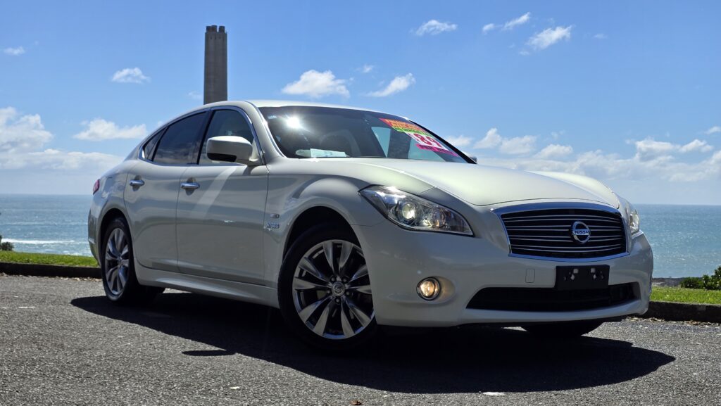 2012 Nissan Fuga 350Gt Hybrid Luxurious Sedan $89P/W NO Deposit Finance