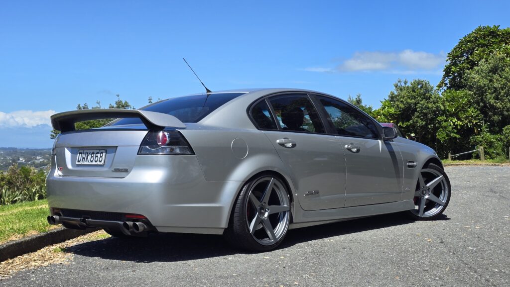 2007 Holden Commodore SS-V Lowered Beast $150PW NO Deposit Finance