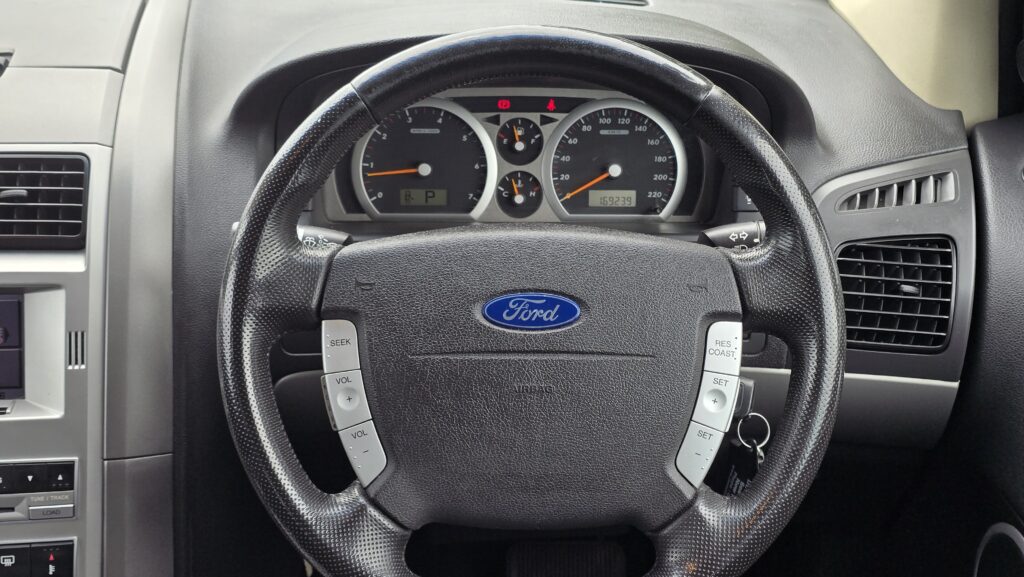 2010 Ford Territory 7 Seater SUV! Stunning colour! $78PW NO Deposit Finance