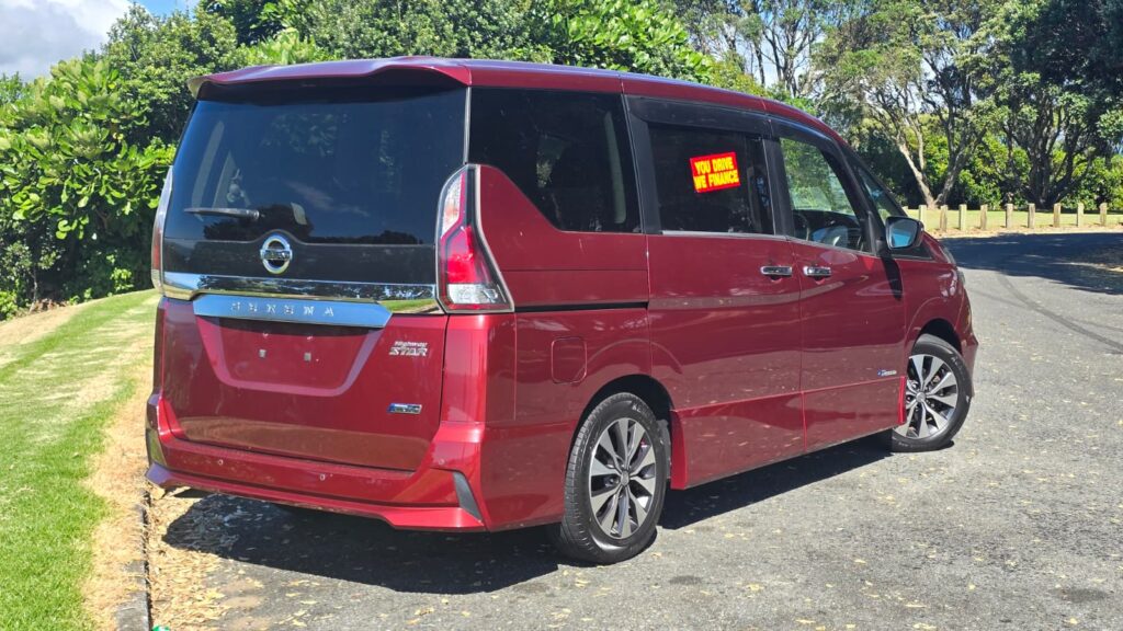 2017 Nissan Serena HIGHWAY STAR Hybrid 7/8 Seater $105PW NO Deposit Finance