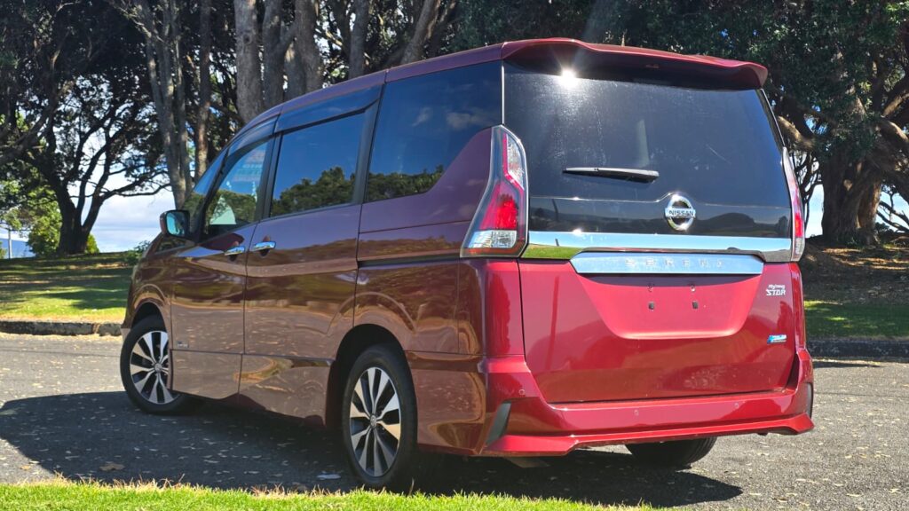 2017 Nissan Serena HIGHWAY STAR Hybrid 7/8 Seater $105PW NO Deposit Finance