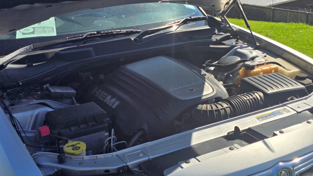 2006 Chrysler 300C V8 5.7L HEMI $110PW NO DEPOSIT Finance