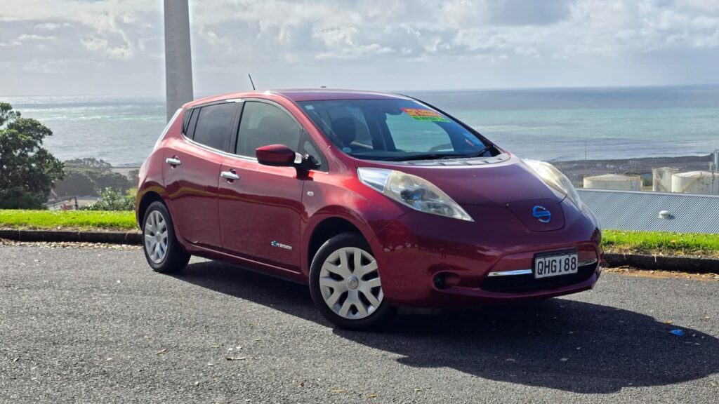 2016 Nissan LEAF 30kWh EV!!! $50PW
