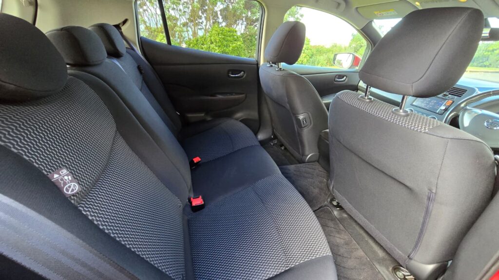 2016 Nissan LEAF 30kWh EV!!! $50PW