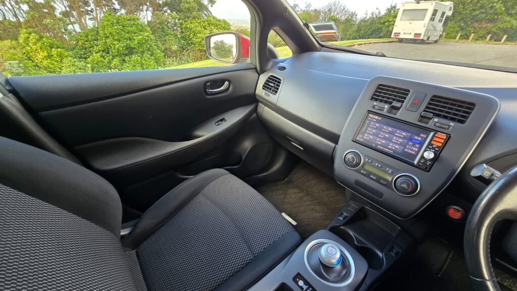 2016 Nissan LEAF 30kWh EV!!! $50PW