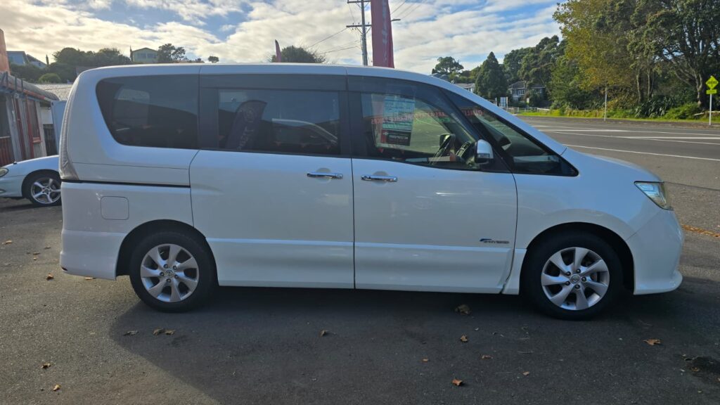 2013 Nissan Serena HIGHWAY STAR HYBRID $80PW NO deposit Finance
