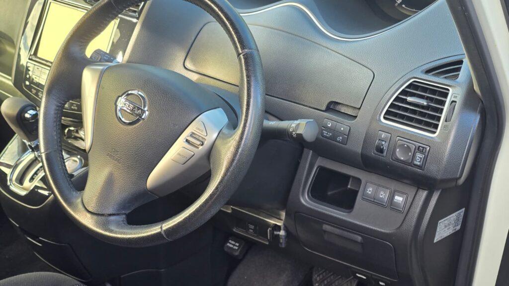 2013 Nissan Serena HIGHWAY STAR HYBRID $80PW NO deposit Finance