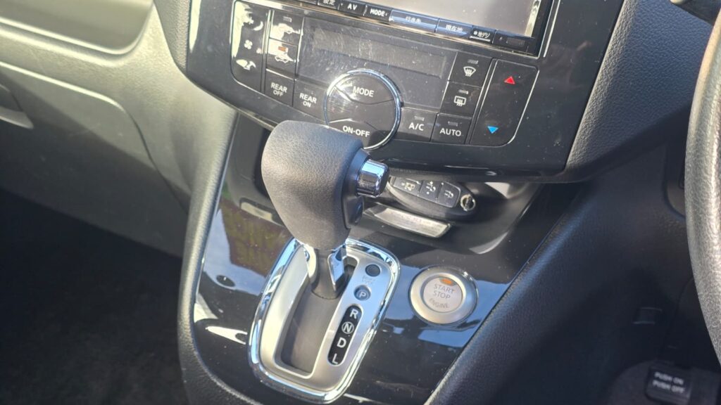 2013 Nissan Serena HIGHWAY STAR HYBRID $80PW NO deposit Finance