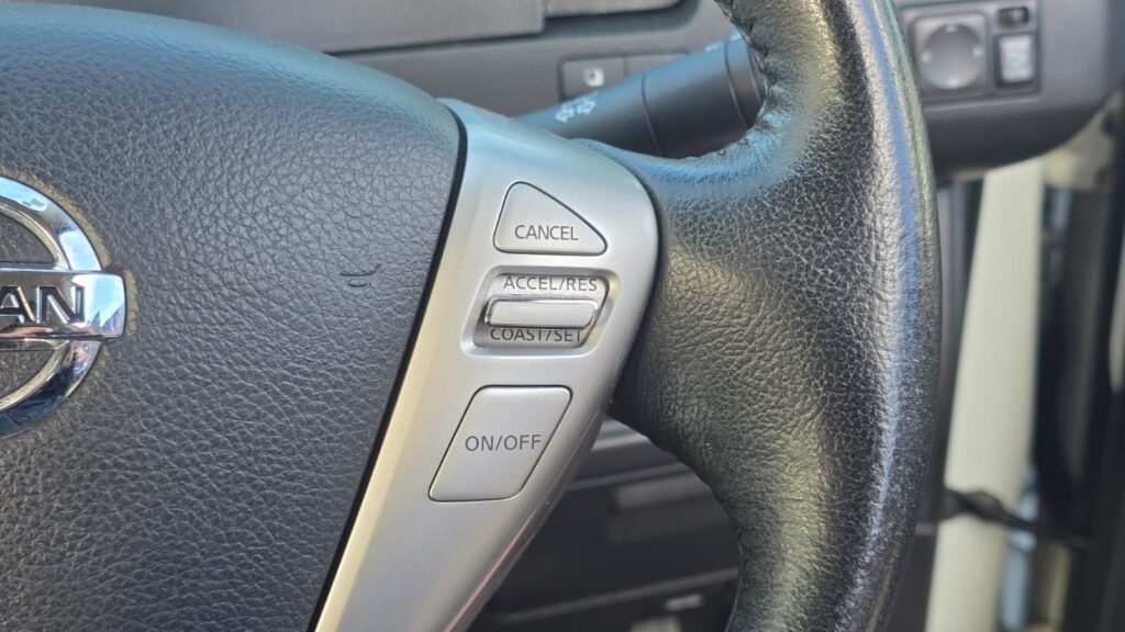 2013 Nissan Serena HIGHWAY STAR HYBRID $80PW NO deposit Finance