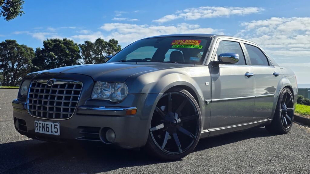 2006 Chrysler 300C V8 HEMI ROAR! 22" LOWERED X-FORCE EXHAUST - $110PW NO Deposit Finance