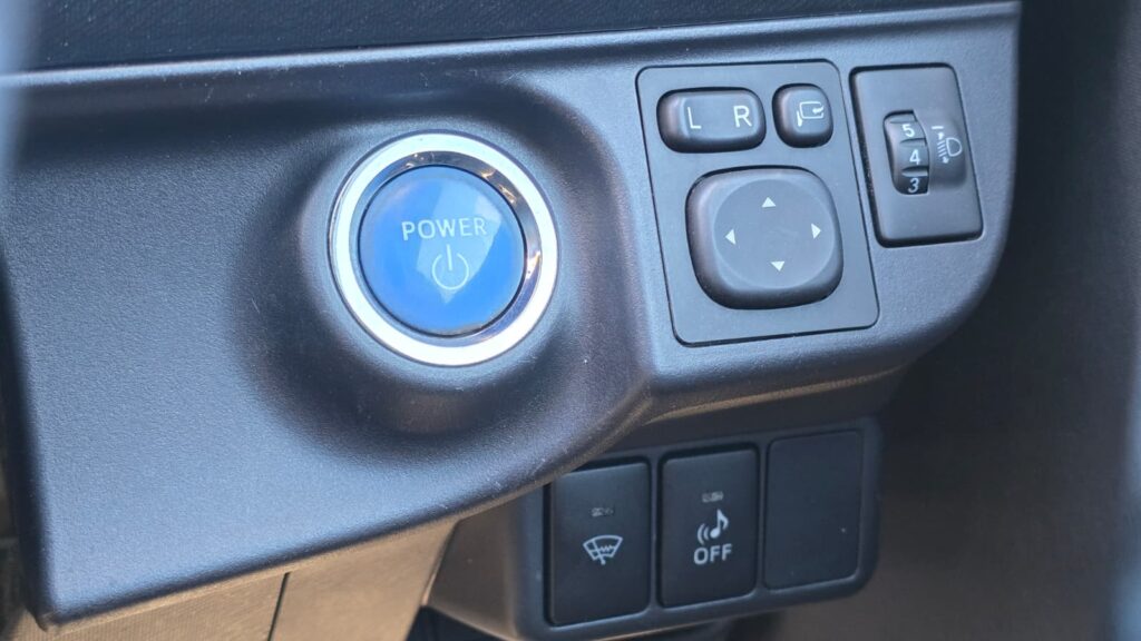 2015 Toyota AQUA Urban $80PW NO Deposit Finance