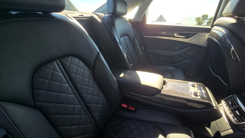 2012 AUDI S8 TWIN TURBO V8 Luxury Cruiser