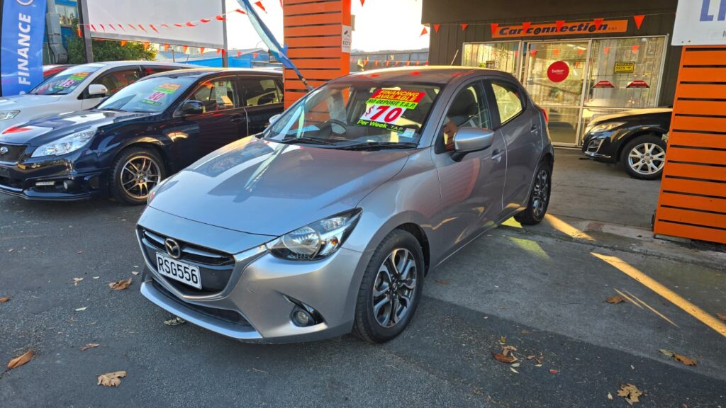 2015 Mazda Mazda2 GSX MANUAL! WOW!