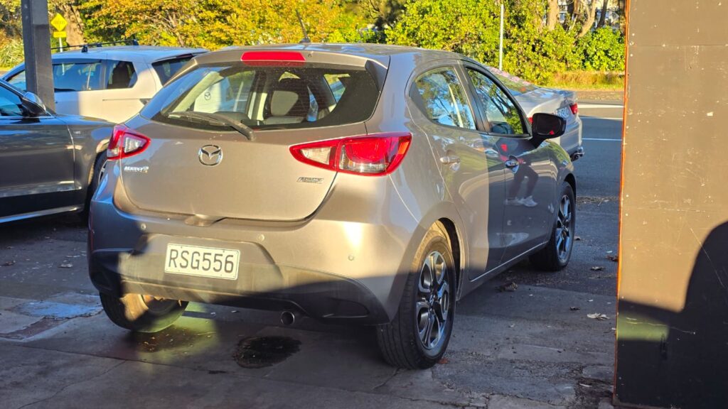 2015 Mazda Mazda2 GSX MANUAL! WOW!