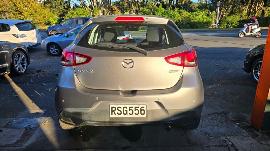 2015 Mazda Mazda2 GSX MANUAL! WOW!