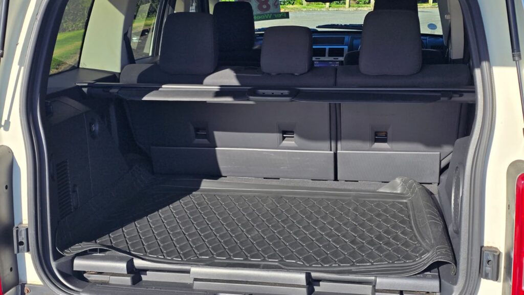 2007 Dodge NITRO 4X4 Beastly SUV Excellent condition