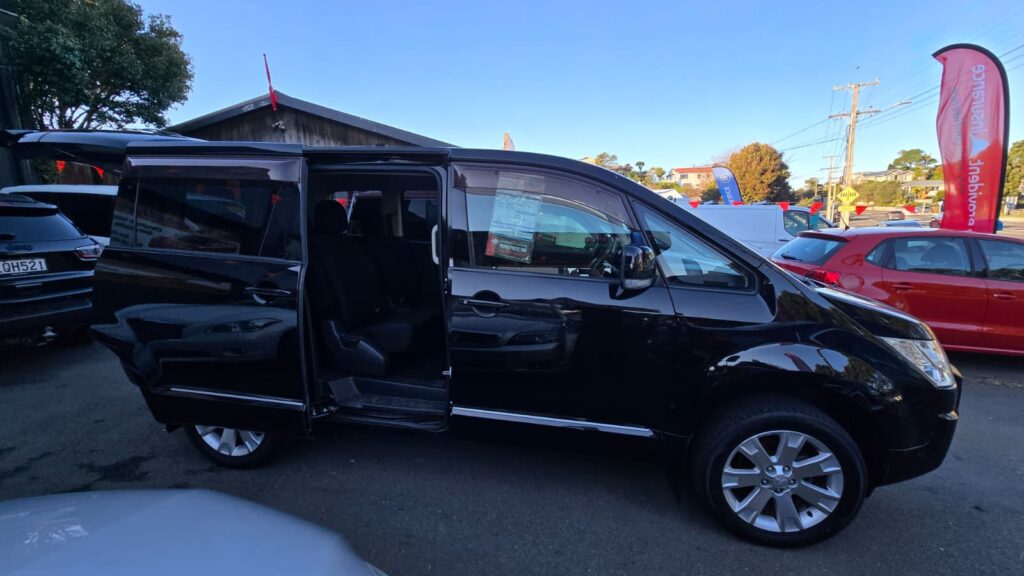 2014 Mitsubishi DELICA D5 & Seater Premium Van $110PW NO Deposit Finance