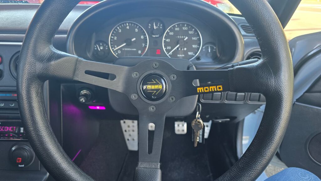 1990 Eunos Roadster / Mazda MX-5 Classic JDM Joy!