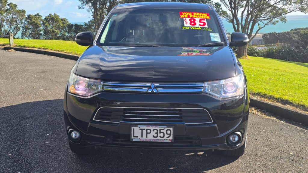 2013 Mitsubishi Outlander PHEV $85PW NO Deposit Finance
