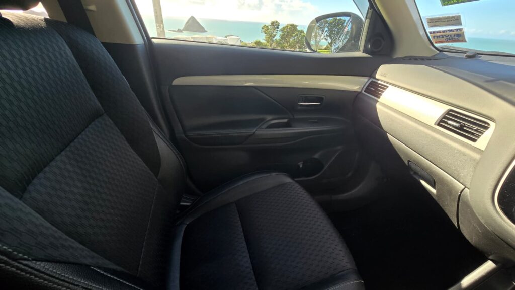 2013 Mitsubishi Outlander PHEV $85PW NO Deposit Finance