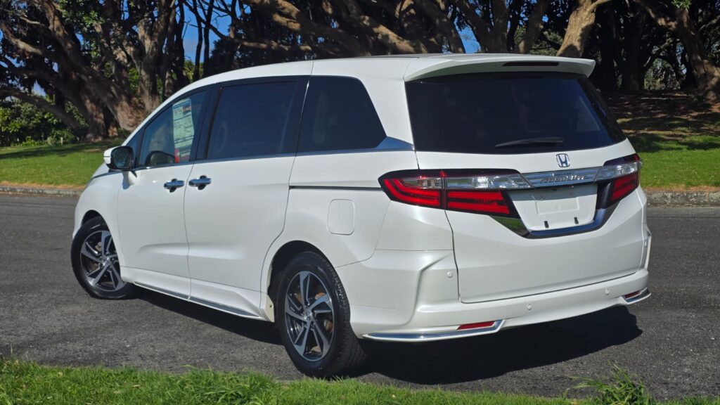 2017 Honda Odyssey Absolute